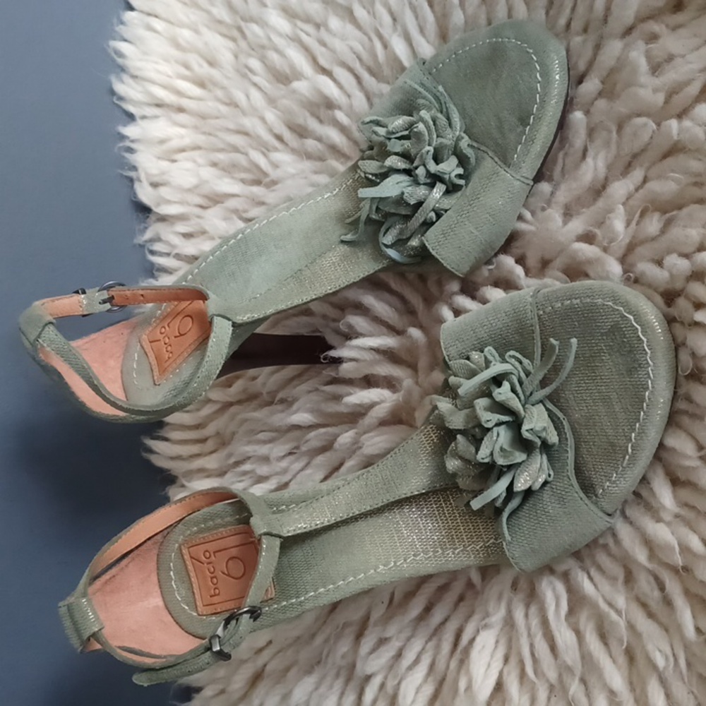 Bacio 61 heels